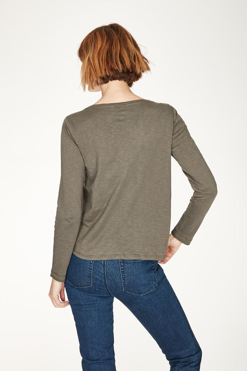 Walnut Grey simple, classic tee has a round neck & long sleeves.