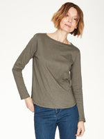 Walnut Grey simple, classic tee has a round neck & long sleeves.